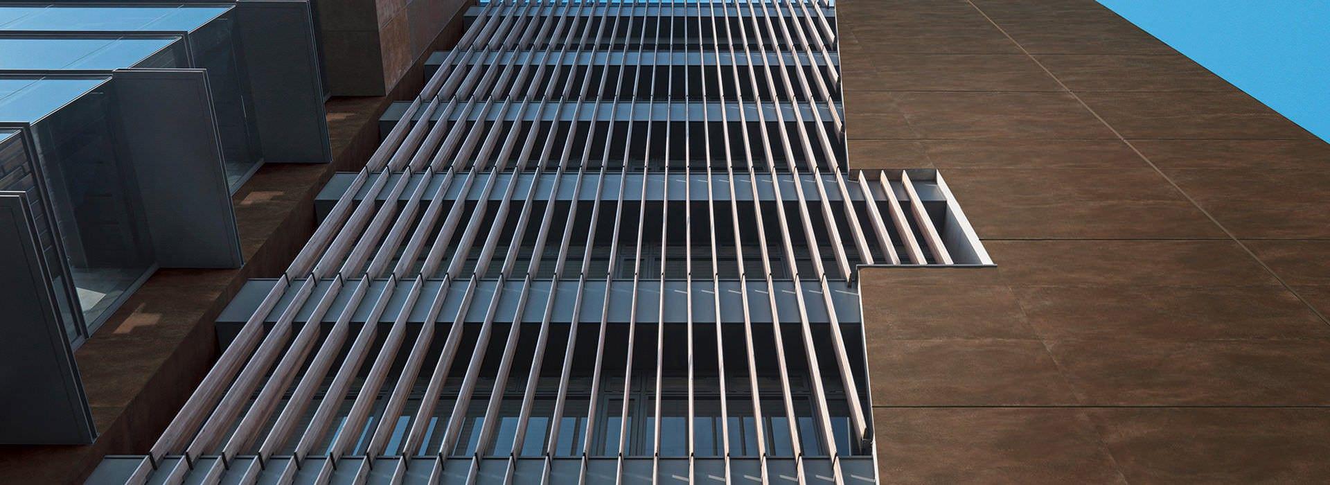 IR - CORTEN IRON